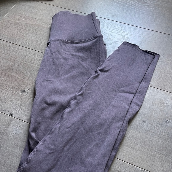 Fabletics Sculptknit Legging Purple Small - Picture 2 of 4
